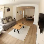 Jessop Haus Апартаменты *