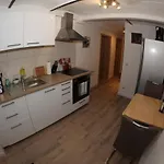 Jessop Haus Apartament